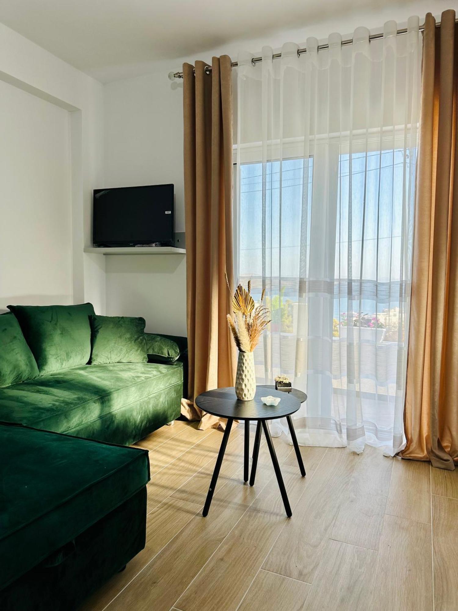 Apartament Ad